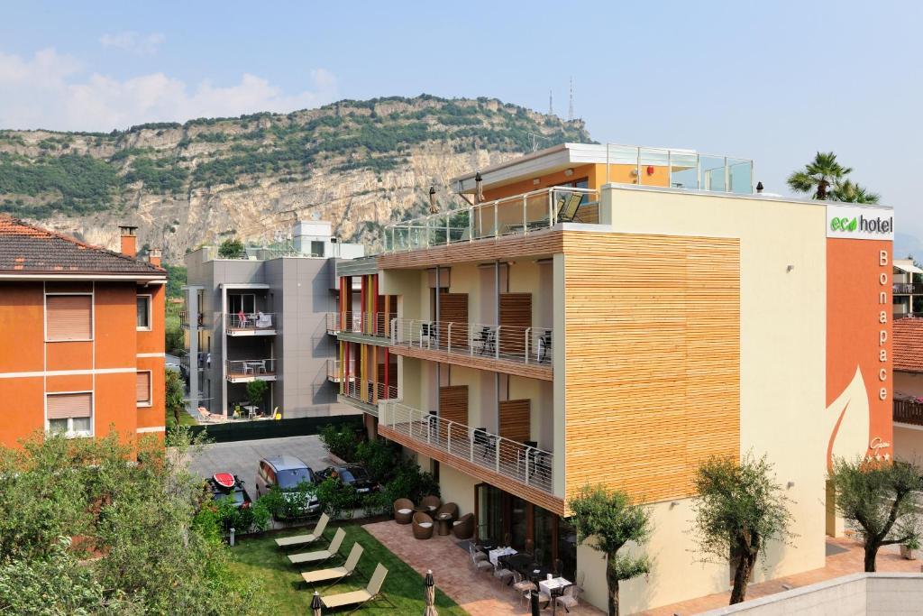 Eco Hotel Bonapace توربولي المظهر الخارجي الصورة
